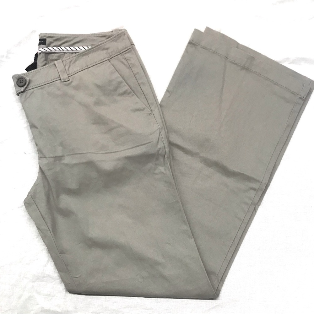 New York & Company Women’s Khaki Pants Stretch sz8